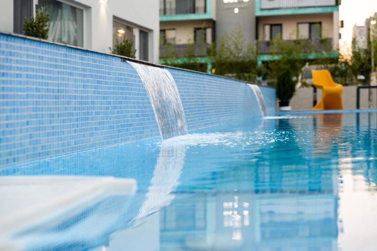 Bunga Bunga Resort Mamaia Nord 那沃达利 外观 照片