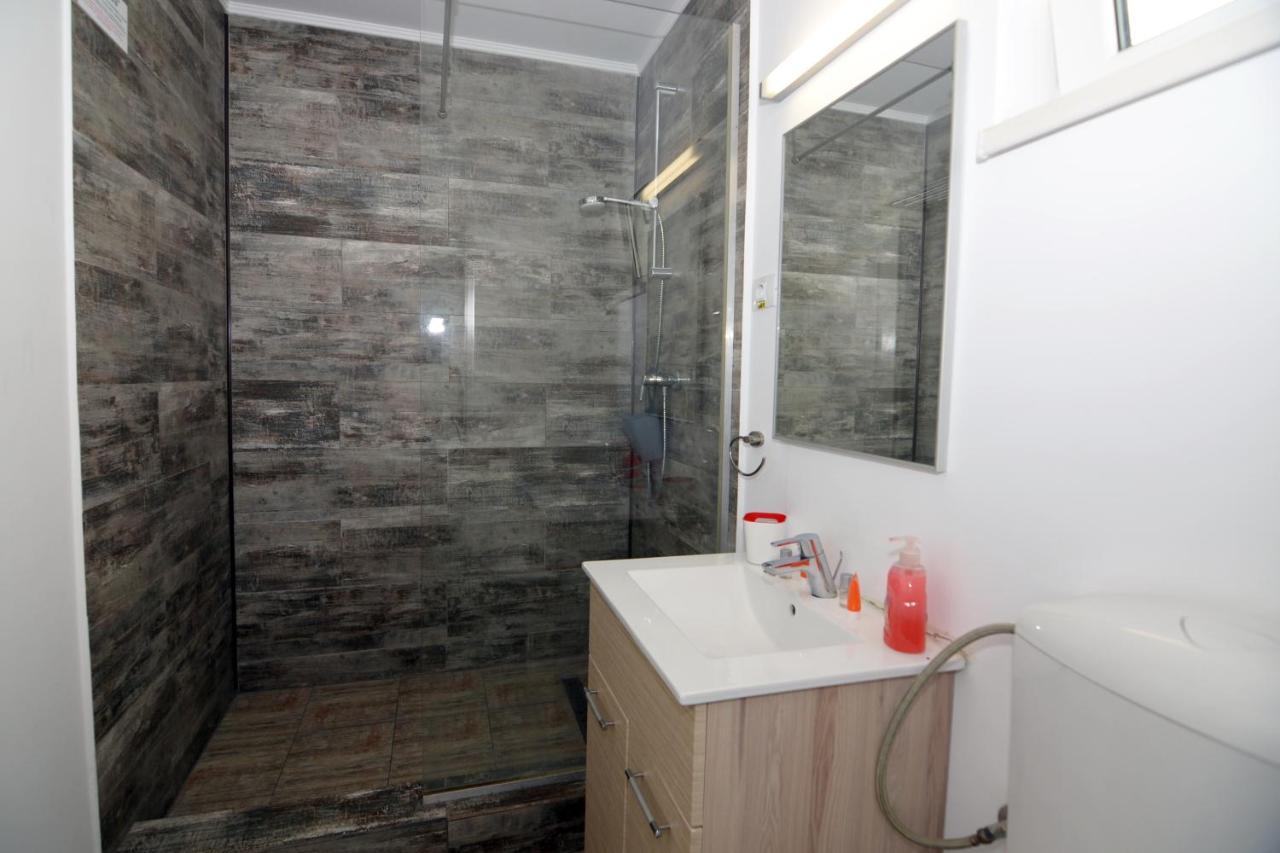 Bunga Bunga Resort Mamaia Nord 那沃达利 外观 照片