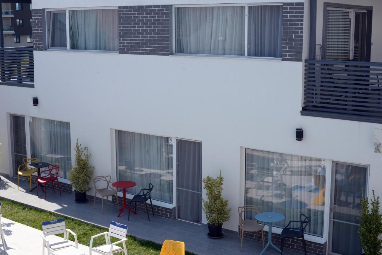 Bunga Bunga Resort Mamaia Nord 那沃达利 外观 照片